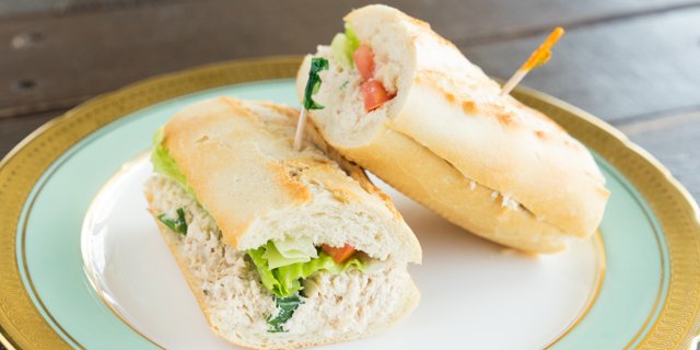 Tuna Salad Sandwich Platter