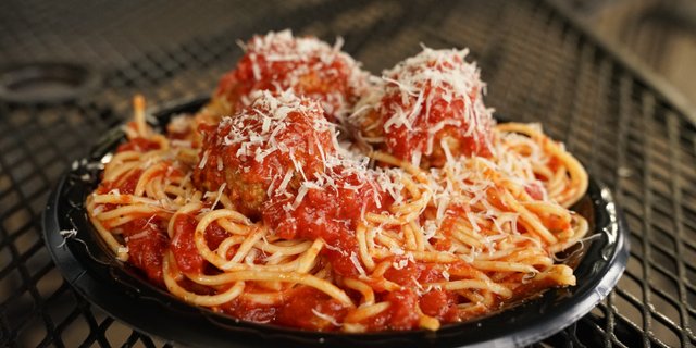 Spaghetti & Meatballs