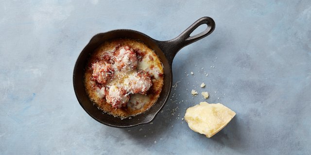 Cheesy Beyond™ Meatballs