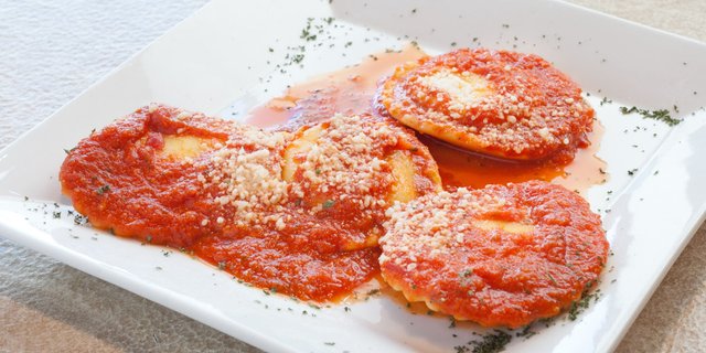 Ravioli Pomodoro