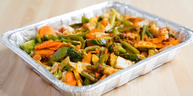 Prik King Entree Tray