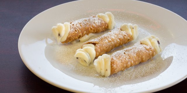 Cannoli
