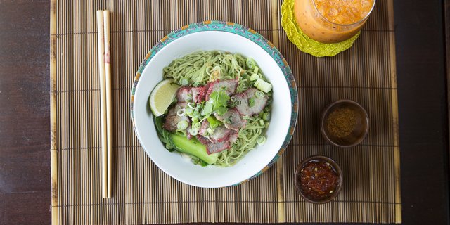 Roasted Pork Jade Noodles