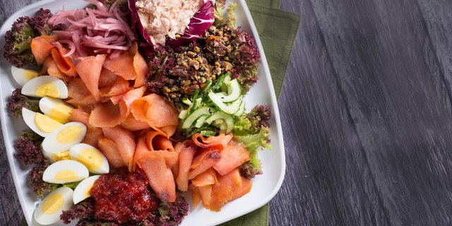 Honey Smoked Salmon Platter