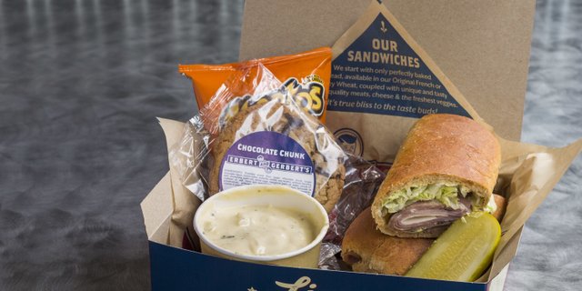 Couple Up Specialty Boxed Lunch