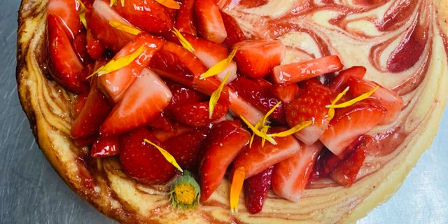 Strawberry Fields Cheesecake