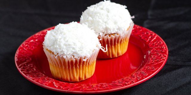 Half-Dozen Coconut Cupcakes
