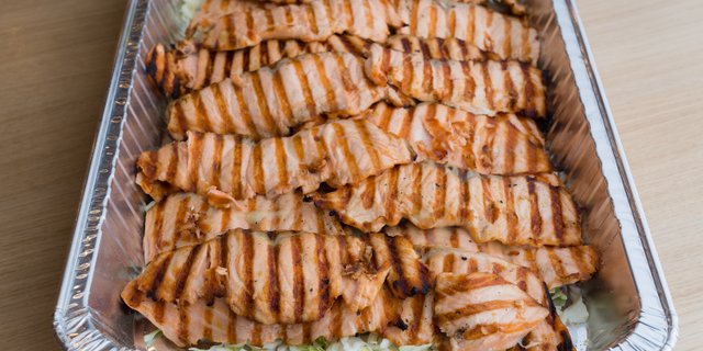 Grilled Salmon Party Tray