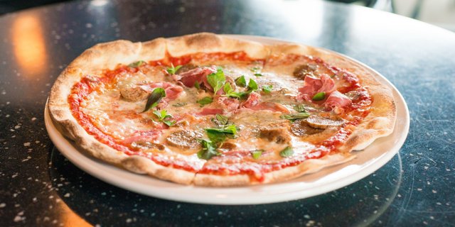Bronx Bomber Pizza
