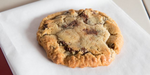 Chocolate Chip Cookie