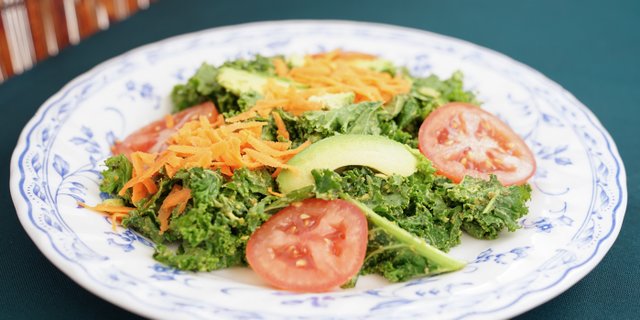 Bretta's Delightful Kale Salad