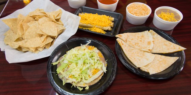 Numero Uno Catering Package