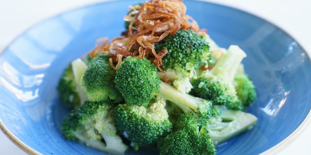 Broccoli & Garlic