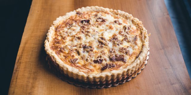 Bacon, Caramelized Onion & Gruyere Quiche