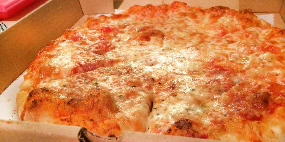 Brucci's Pizza