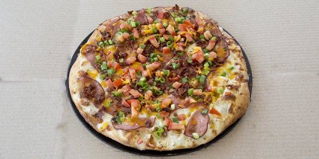 Crunchy Club Pizza