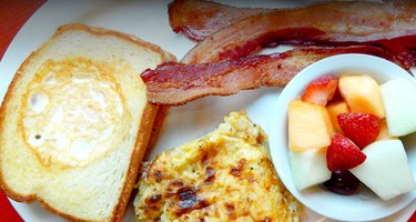 The Toasted Yolk Cafe
