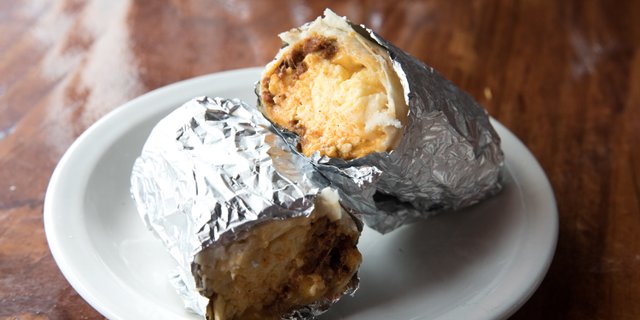 Queso Burritos