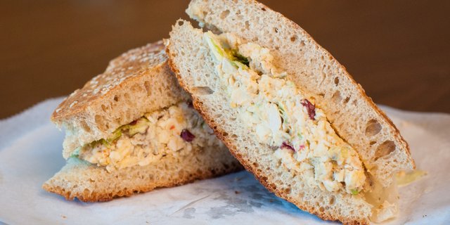 Nuts 'n' Berries Sandwich