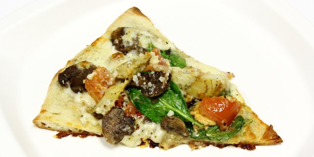 Roasted Tomato & Artichoke Pizza
