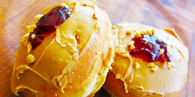 Craft Half-Dozen Donuts