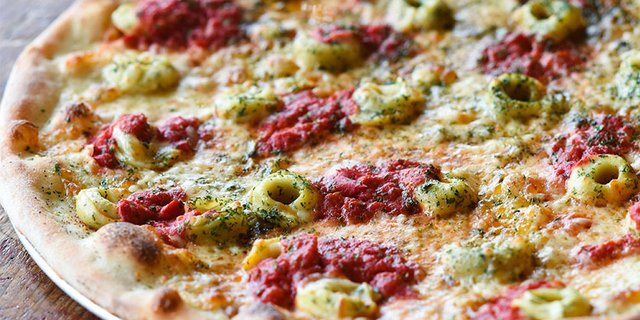 Three-Cheese Tortellini Pizza