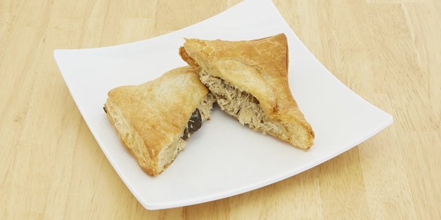Chicken & Mushroom Mini Pies