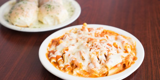 Baked Ziti w/ Ricotta