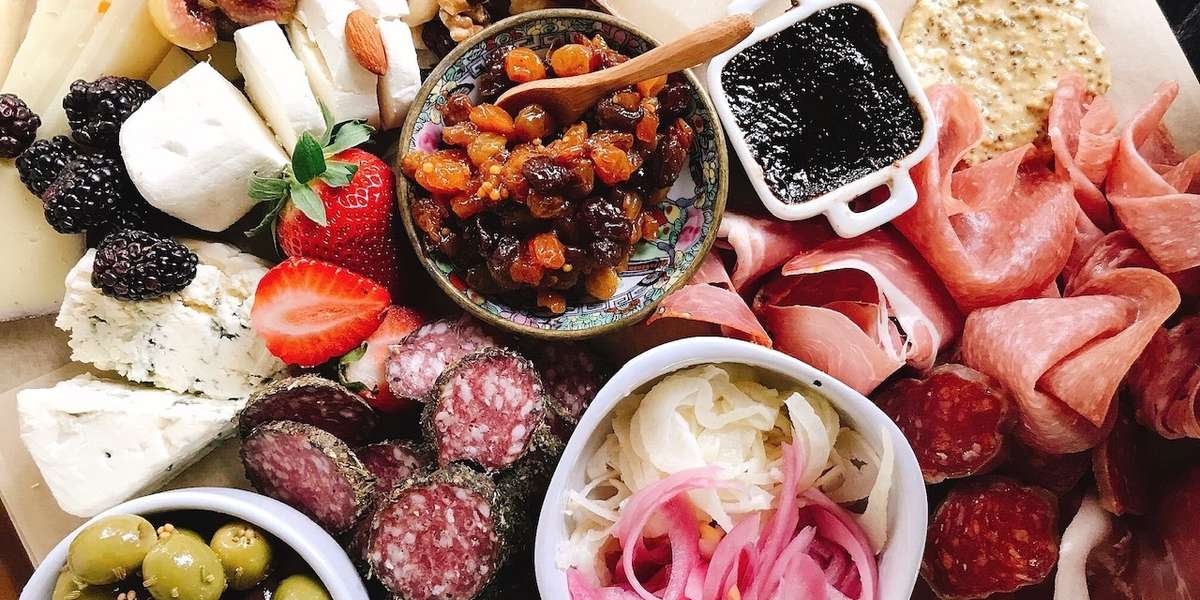 Il Centro Kitchen + Catering