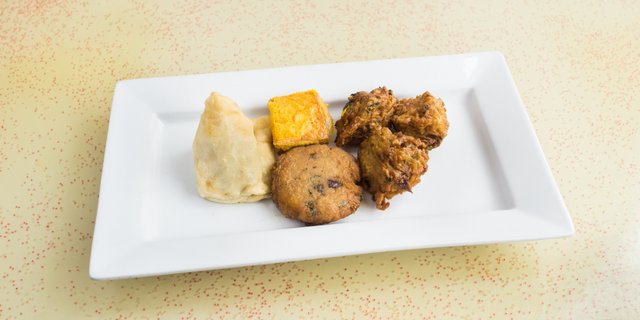 Vegetarian Appetizer Plate