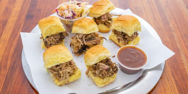 Pulled Pork Mini Sliders