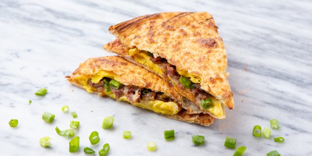 Bacon, Egg & Cheese Breakfast Sandwich