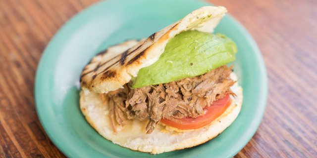 Pernil Arepas Tray