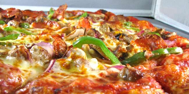 Famas Pizza