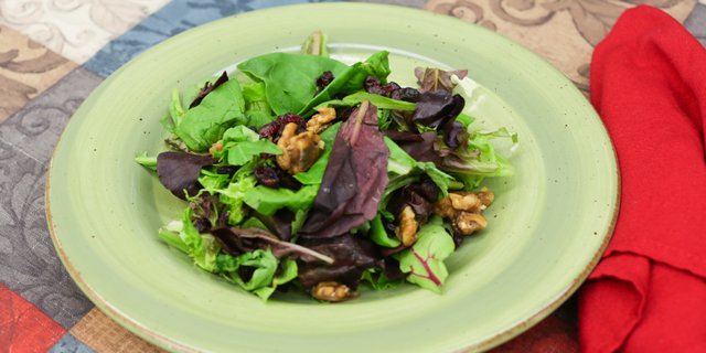 Cranberry & Candied Walnut Salad