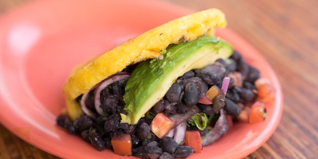 Shuli Arepas Tray