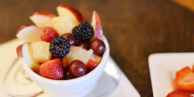 Seasonal Fruit Tray