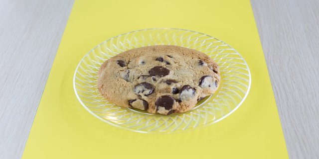 Chocolate Chip Cookie