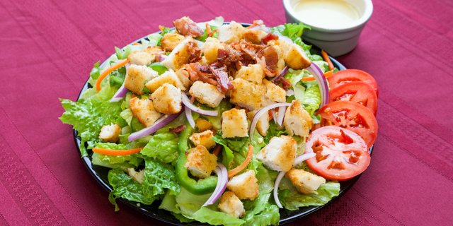 Crispy Chicken Salad