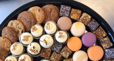 Luna Bakery Cafe