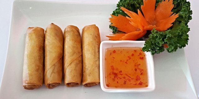 Crispy Egg Rolls