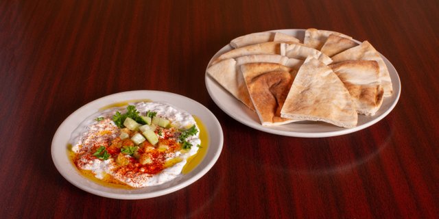 Tzatziki w/ Pita