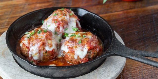 Nonna's Meatballs