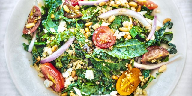 Kale & Quinoa Salad