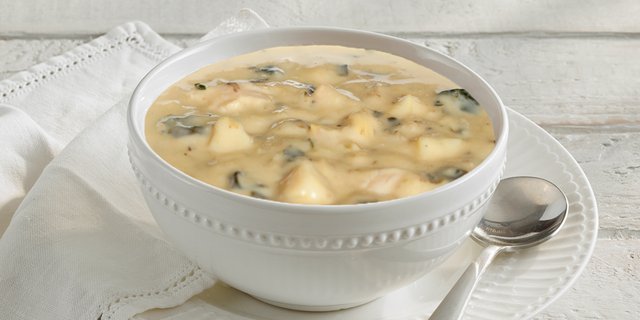 Chicken & Artichoke Florentine Soup