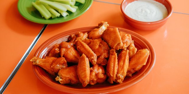Regular Wings