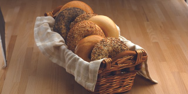 Dozen Bagels