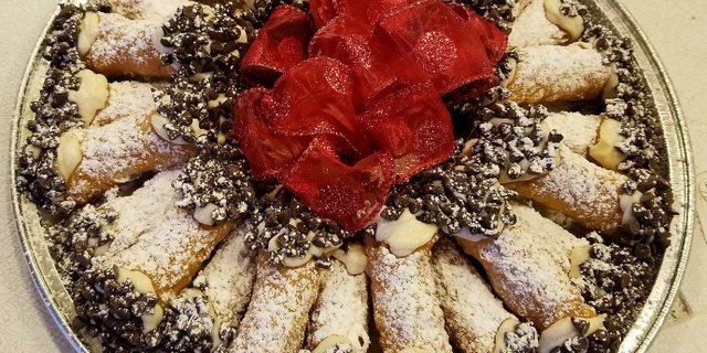 Mini Cannoli Platter