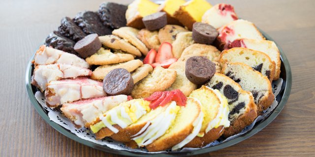 APC Assorted Dessert Platter