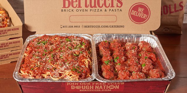 Spaghetti & Meatballs